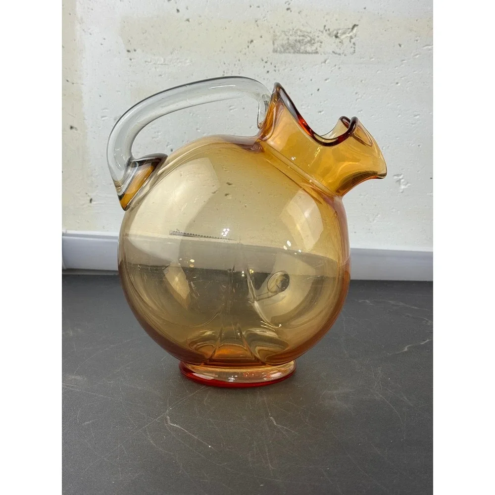 Vintage Cambridge Amber Hand Blown Glass Tilt Pitcher‎ Clear Handle MCM 8.5